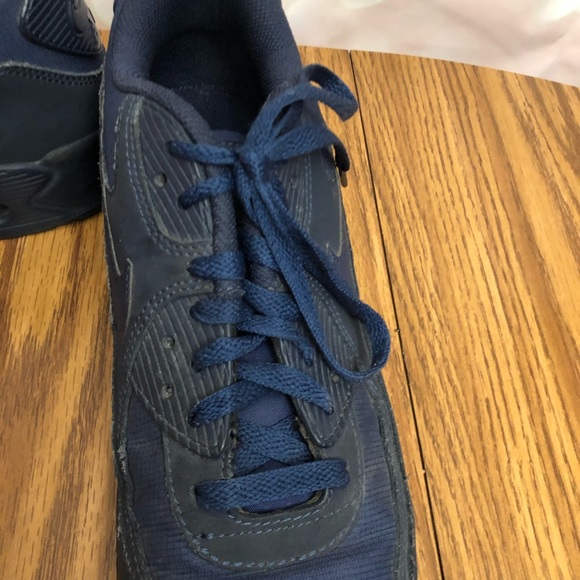 🦄SOLD🦄Nike Air Max 90 Essential, Midnight Navy - Picture 6 of 12